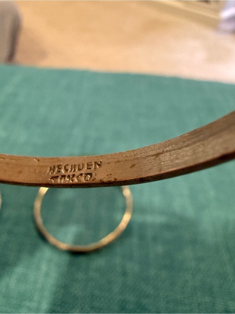 Vintage Taxco and Mexico Bangle Bracelets set of 3!  Beautiful silver bangles! - Picture 2 of 6